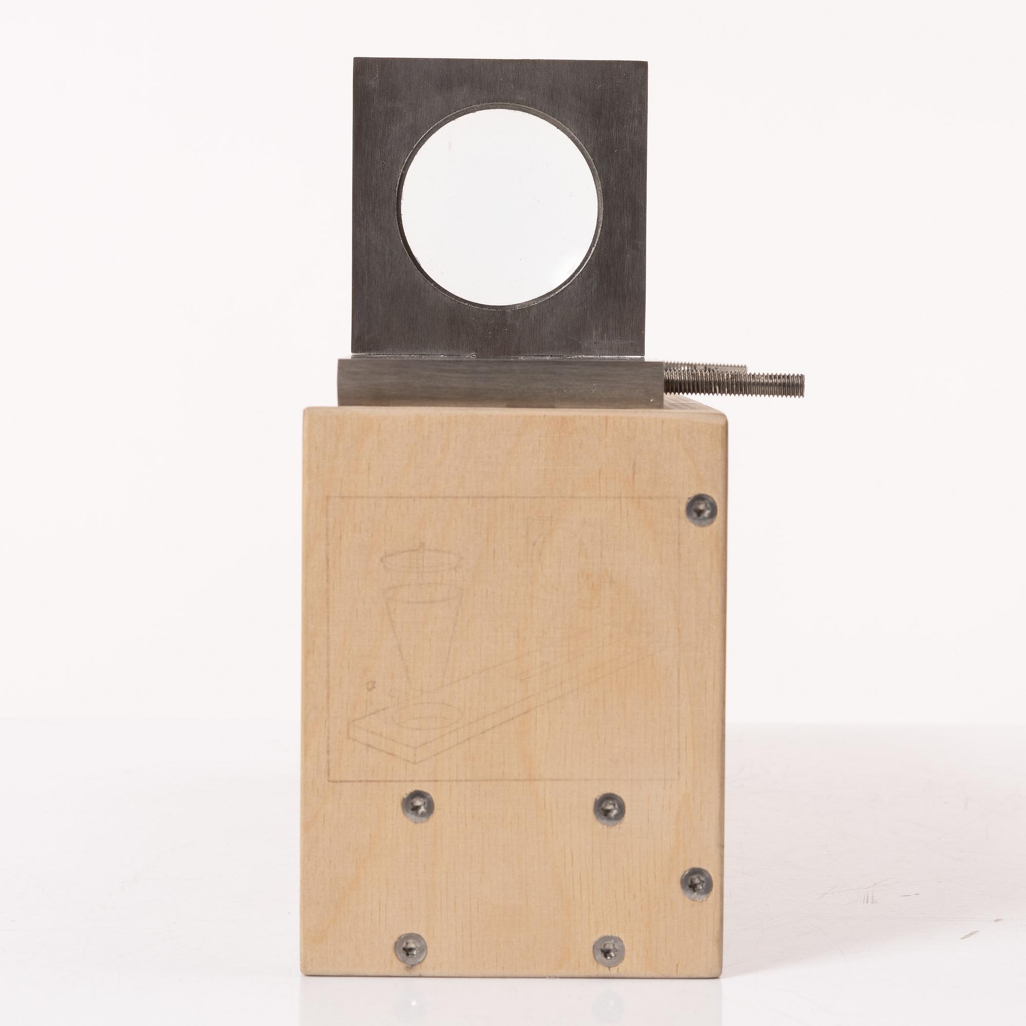 Finnbogi Pétursson, "Flame".