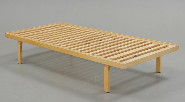 DAGBÄDD, Alvar Aalto för Artek. 1900-tal.