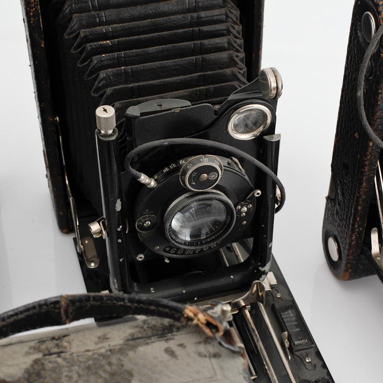 Ten cameras, first half of the 20th century.