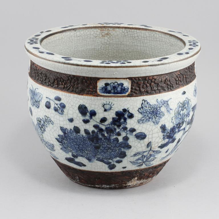 YTTERFODER, porslin, Kina, 1900-tal.