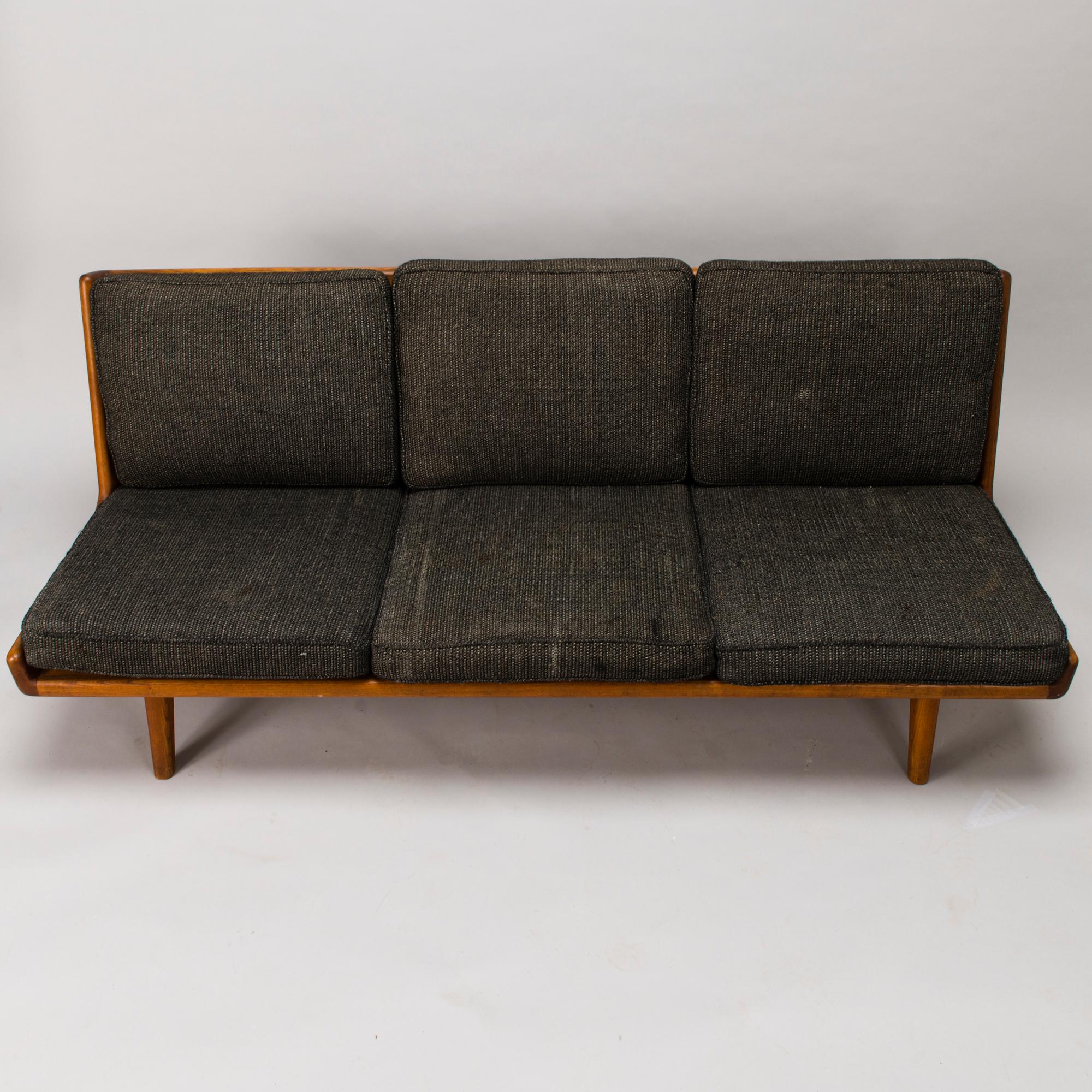 CARL GUSTAF HIORT AF ORNÄS, A mid-20th century 'Studio' sofa for Puunveisto Oy - Wood work Ltd.