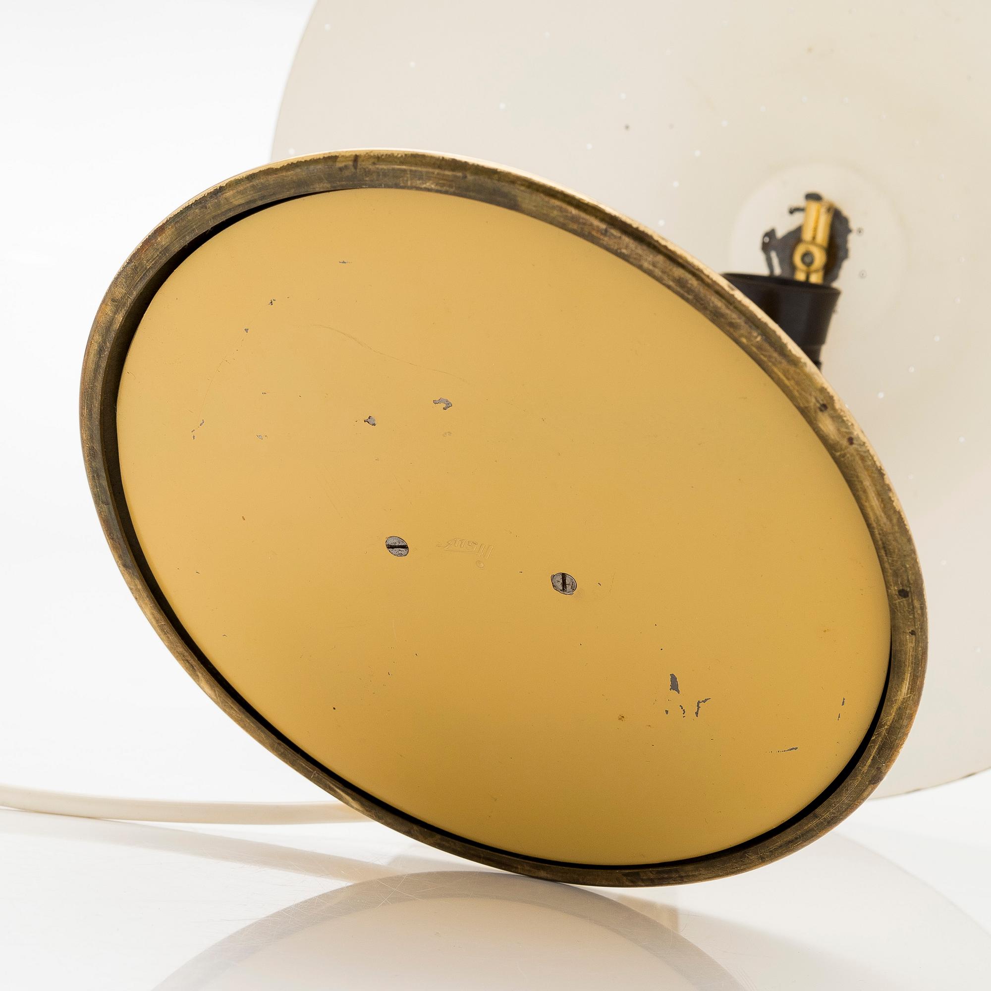 A mid-20th century 'EV 65' table lamp for Itsu.