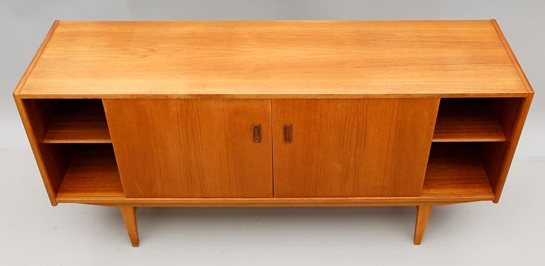 SIDEBOARD, 1900-talets andra hälft.
