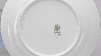 MATSERVIS, 83 delar, porslin, "Blå måsen", Bing & Gröndahl.