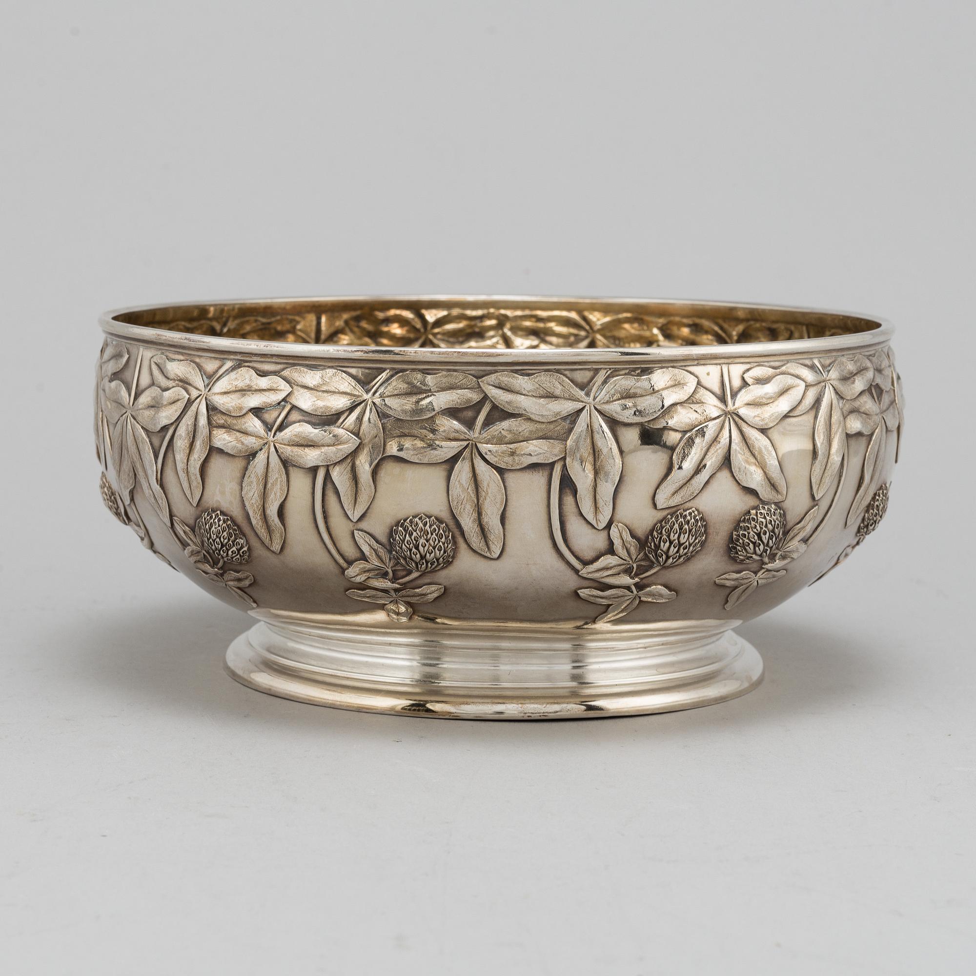 A MICHELSEN, a sterling silver bowl, Denmark,  Copenhagen, 1913, 738 gram.'.