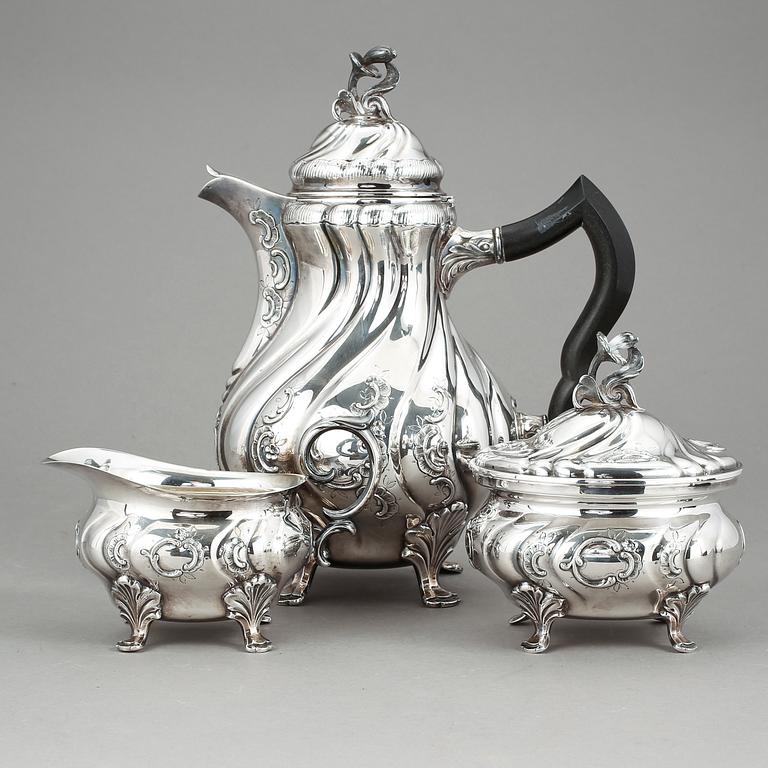 KAFFESERVIS, tre delar, CG Hallberg, Stockholm 1949-50. Vikt ca 1350 gram.