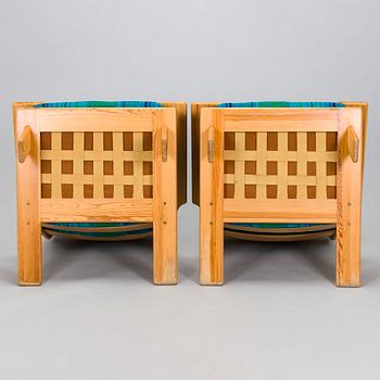 Esko Pajamies, a pair of 1970s 'Pele' armchairs for Lepo.