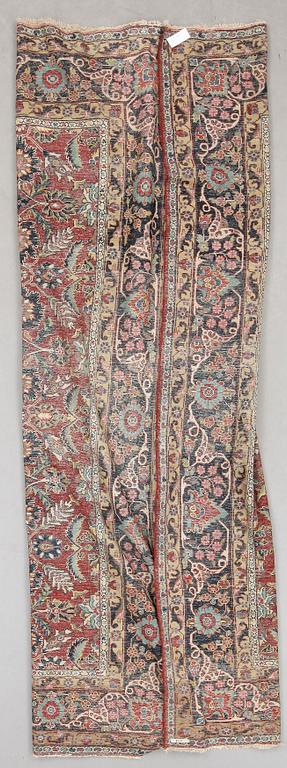 MATTA, semiantik orientalisk. Ca 310 x 240 cm.
