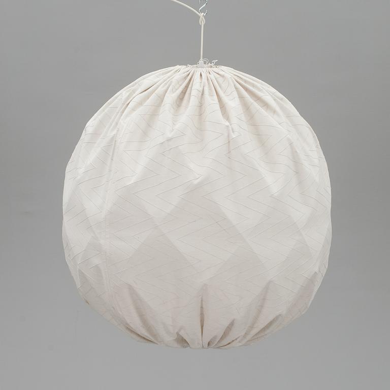 TAKLAMPA, "Pia-lampan", Tore Ahlsén, Gärsnäs.