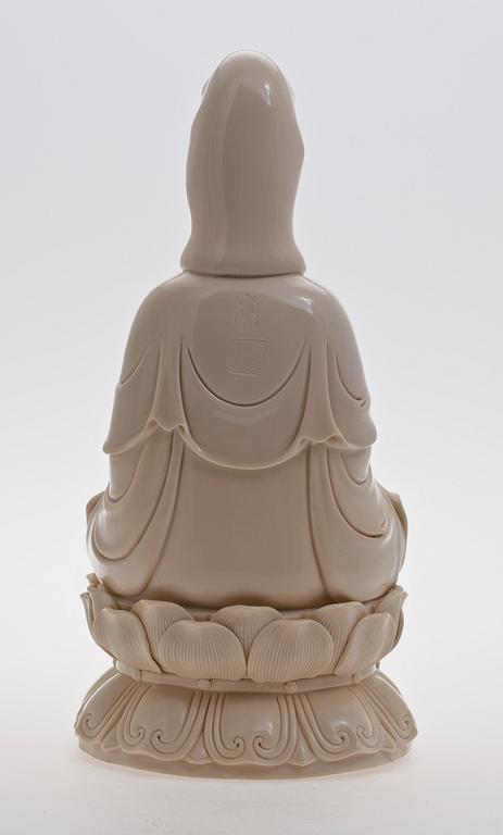 FIGURIN, porslin, blanc de chine, Kina, 1900/2000-tal.