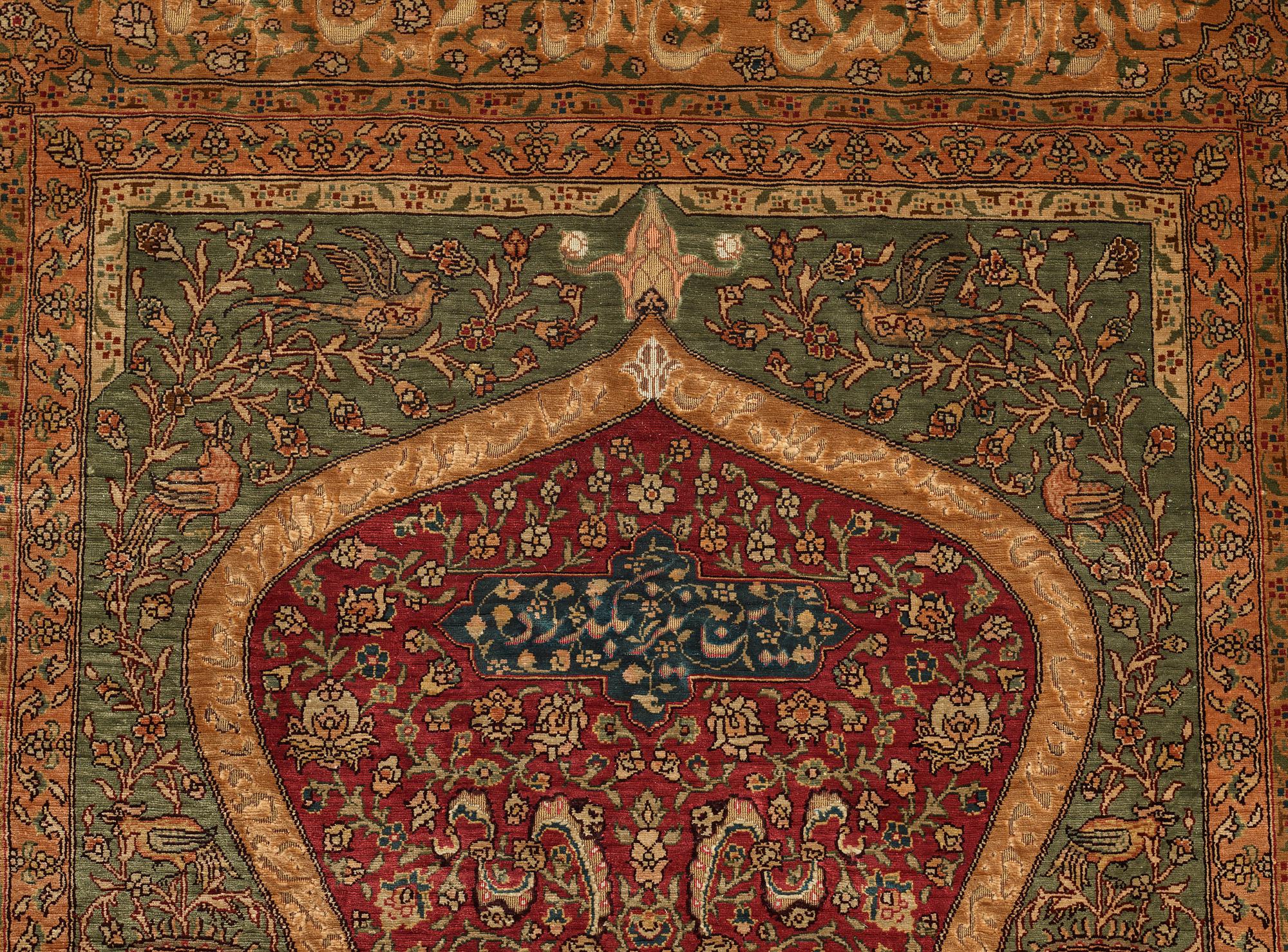 Matta, antik silke Kum Kapi med metallbroschering, Istanbul omkring 1910, "Sultan's Head Prayer" design.