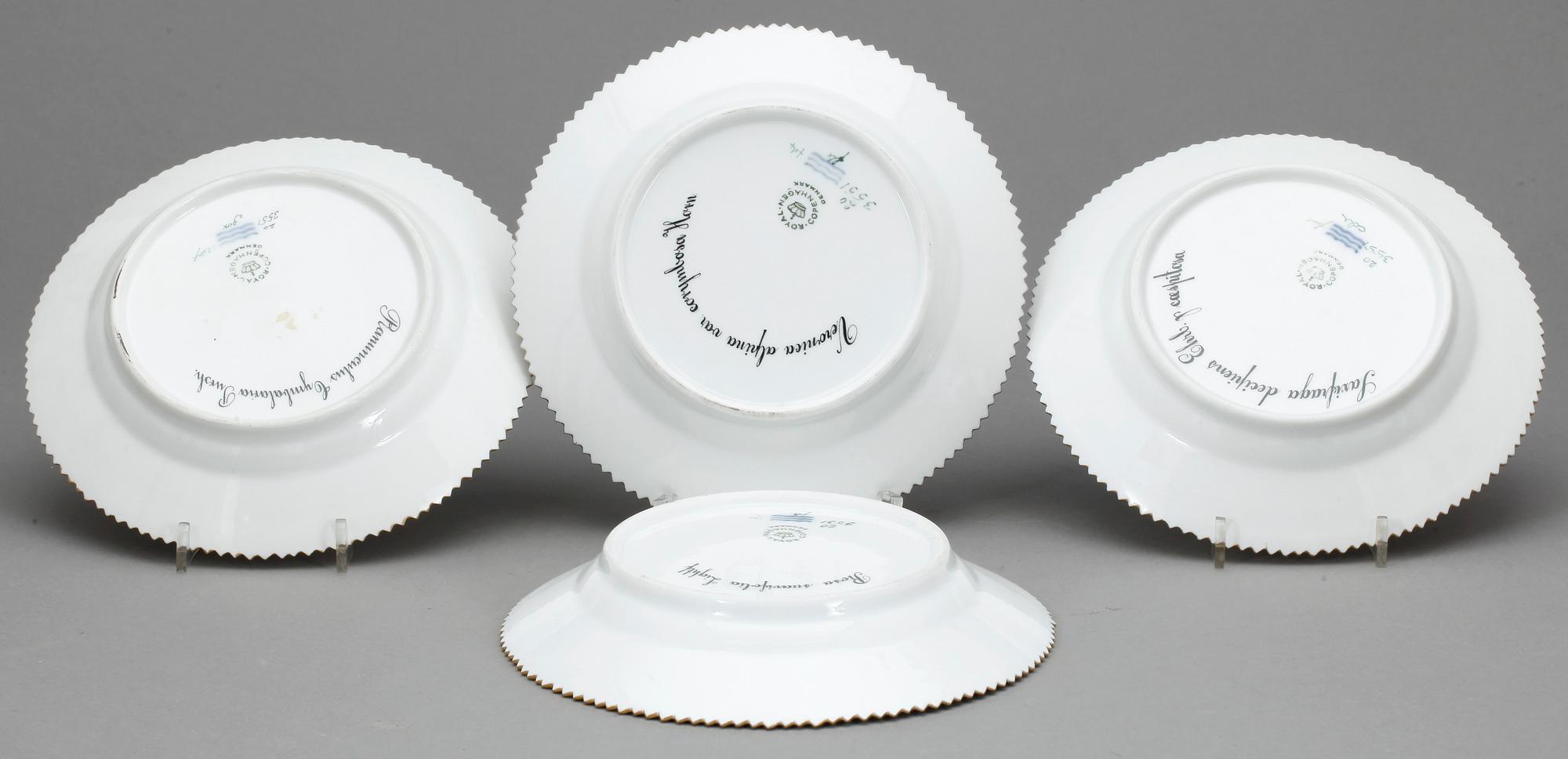 ASSIETTER, 4 stycken, porslin. "Flora Danica", Kunglig Dansk, 1900-tal.