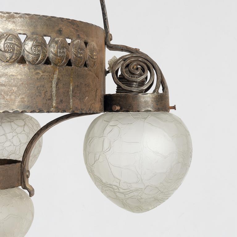 Taklampa, jugend, omkring år 1900.