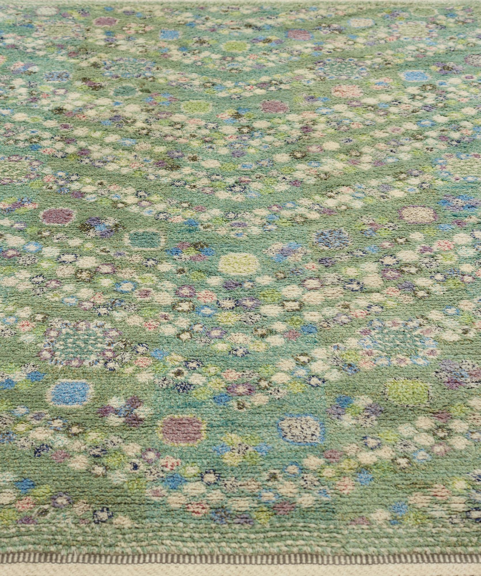 Barbro Nilsson, MATTA, "Violetta grön", tät rya, ca 211,5 x 133 cm, signerad AB MMF BN.