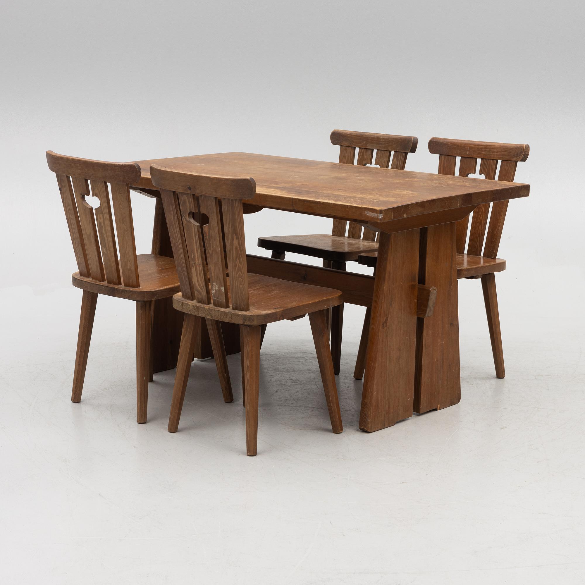 Göran Malmvall, dining table with 4 chairs, Svensk Fur, second half of the 20th century.