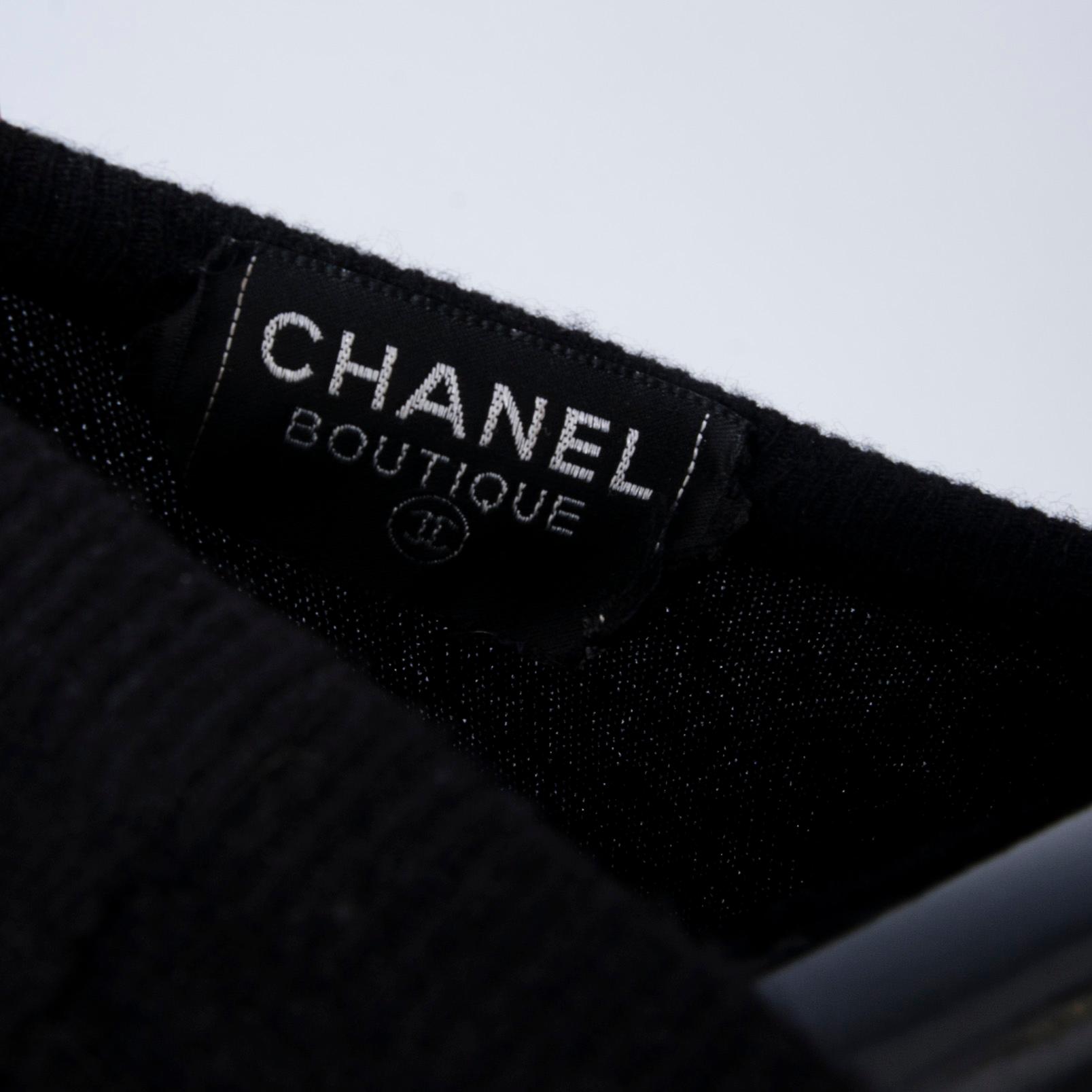 BLUS, Chanel.