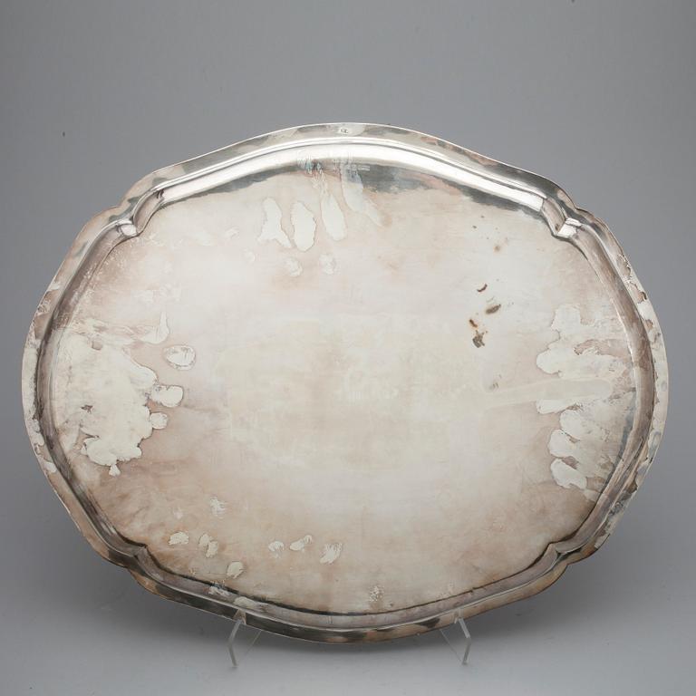 BRICKA, silver, CG Hallberg, 1935, tot vikt 1960 gram.