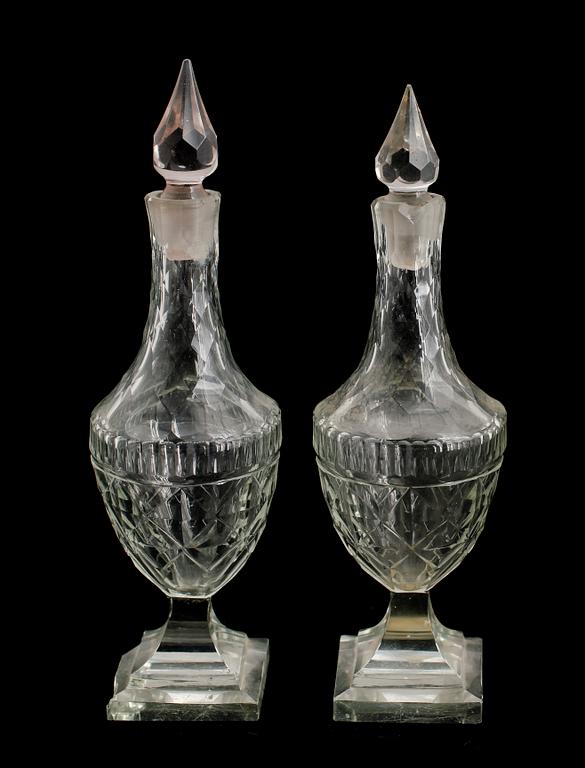 FLAKONGER, 1 par, snarlika, glas, tidigt 1800-tal.