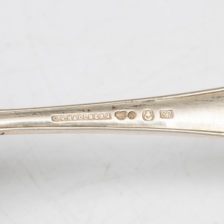 A 110 piece silver cutlery service, "Svensk spets", mostly CG Hallberg, first half of the 20th Century.