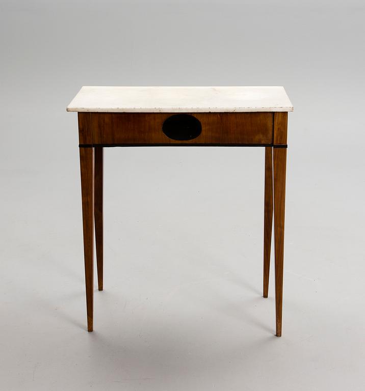 KONSOLBORD OCH SPEGEL, Ryssland 1800-talets början.