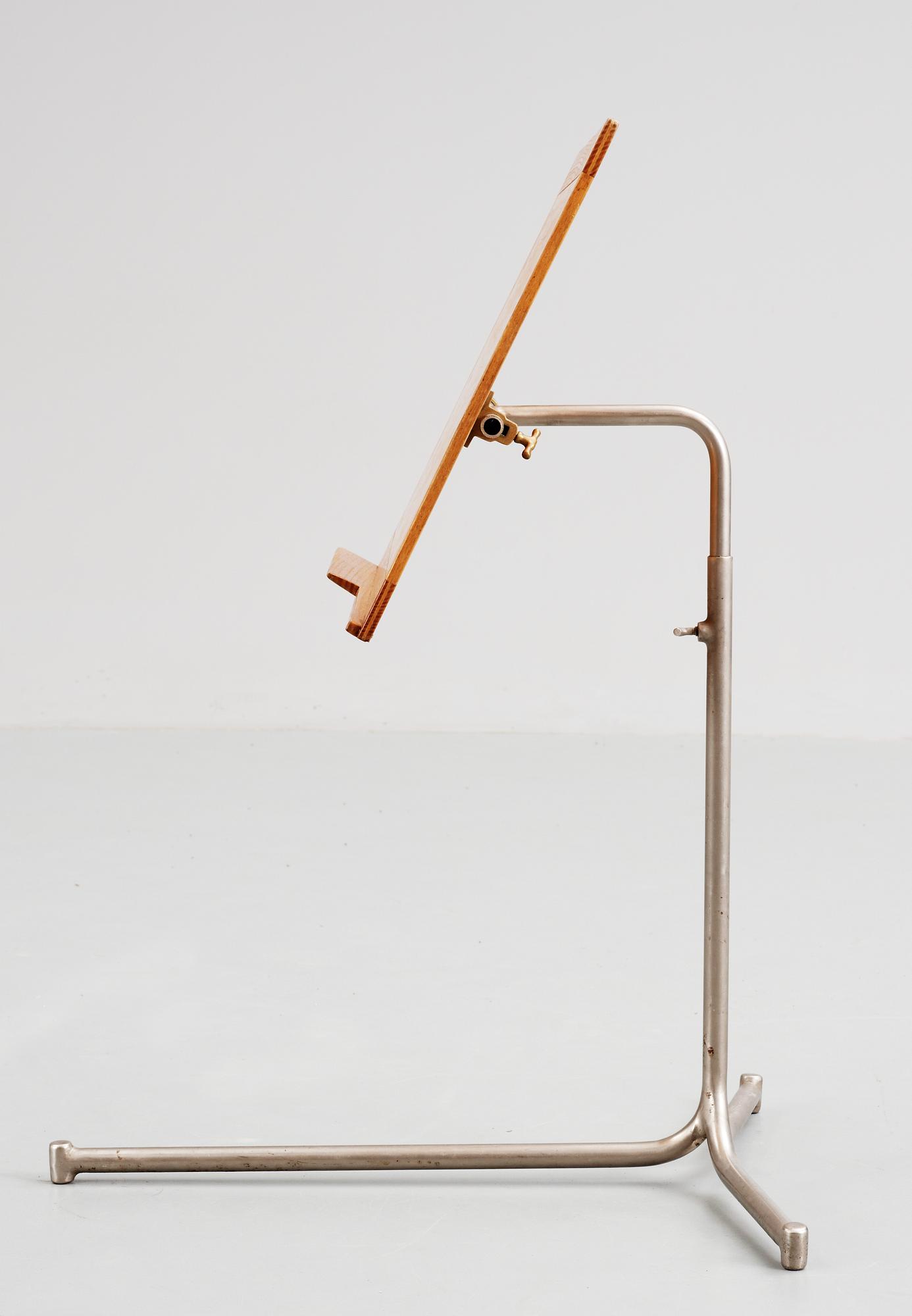 A Bruno Mathsson birch reading table by Karl Mathsson, Värnamo 1940's.