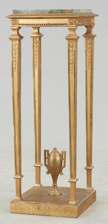 PIEDESTA, empirestil, 1900-talets första hälft.