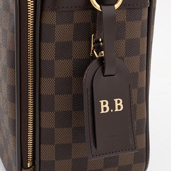 Louis Vuitton, A Damier Ebene canvas 'Icare' bag, 2011.