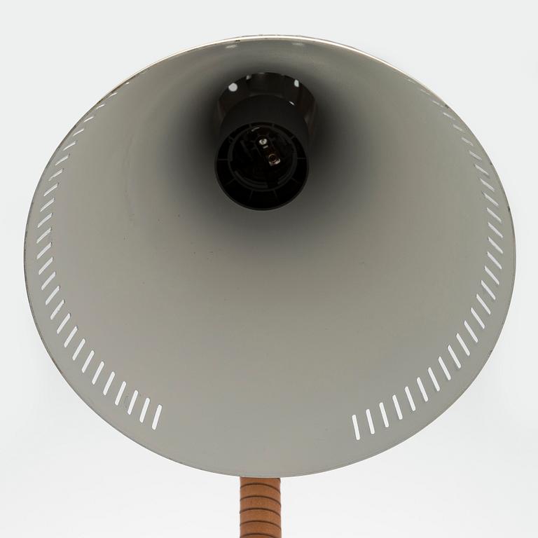 Paavo Tynell, bordslampa, modell 9224, Idman 1900-talets mitt.