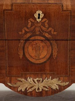 A Gustvian late 18th century commode by N. Korp (not signed), master 1763.