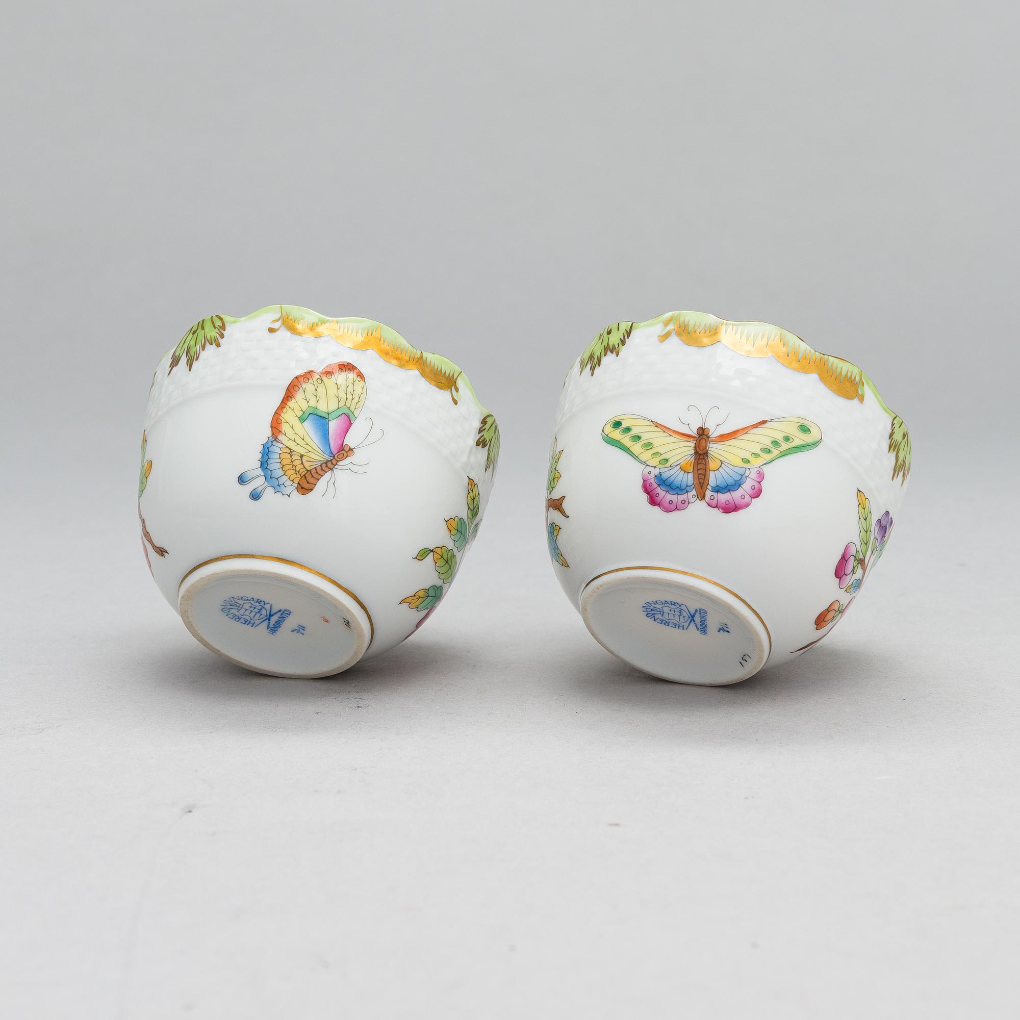 A Herend Queen Victoria VBO porcelain coffee set and two trinket boxes, totally 19 pieces, Hungary.