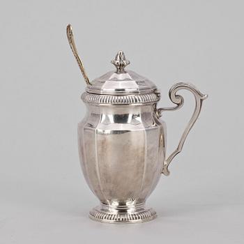 SENAPSKANNA, silver, Frankrike, 1900-tal. Vikt ca 164 g.