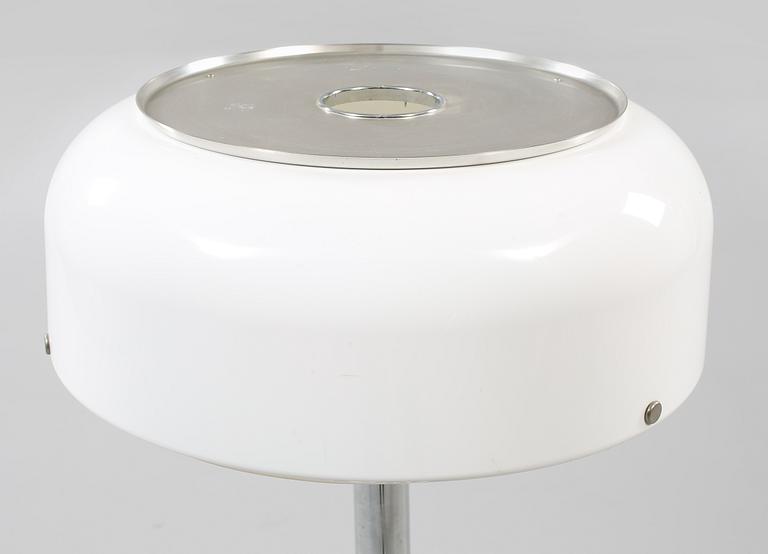 GOLVLAMPA, "Knubbling", Anders Pehrson, Ateljé Lyktan, Åhus, 1900-talets andra hälft.