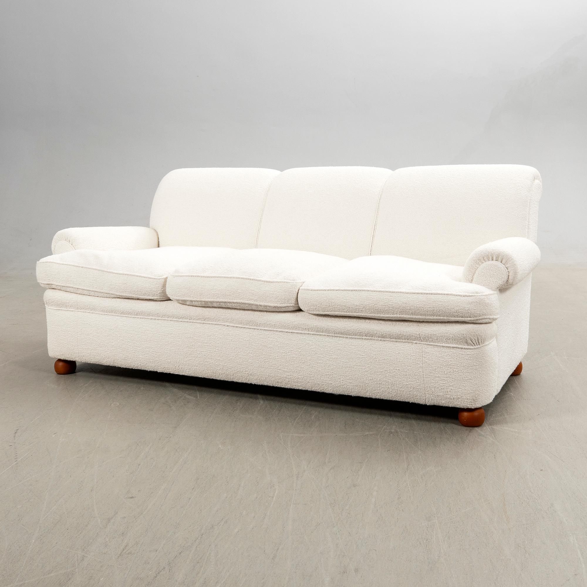 Josef Frank, Sofa, model 703, Svenskt Tenn.