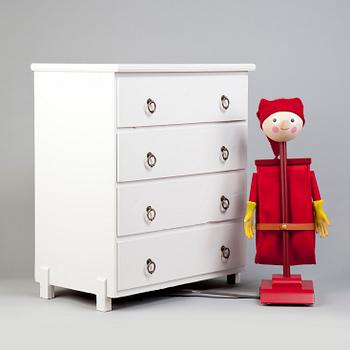 NISSE PEDANT MED BYRÅ, NK 2014, JoAnn Tan Studio.