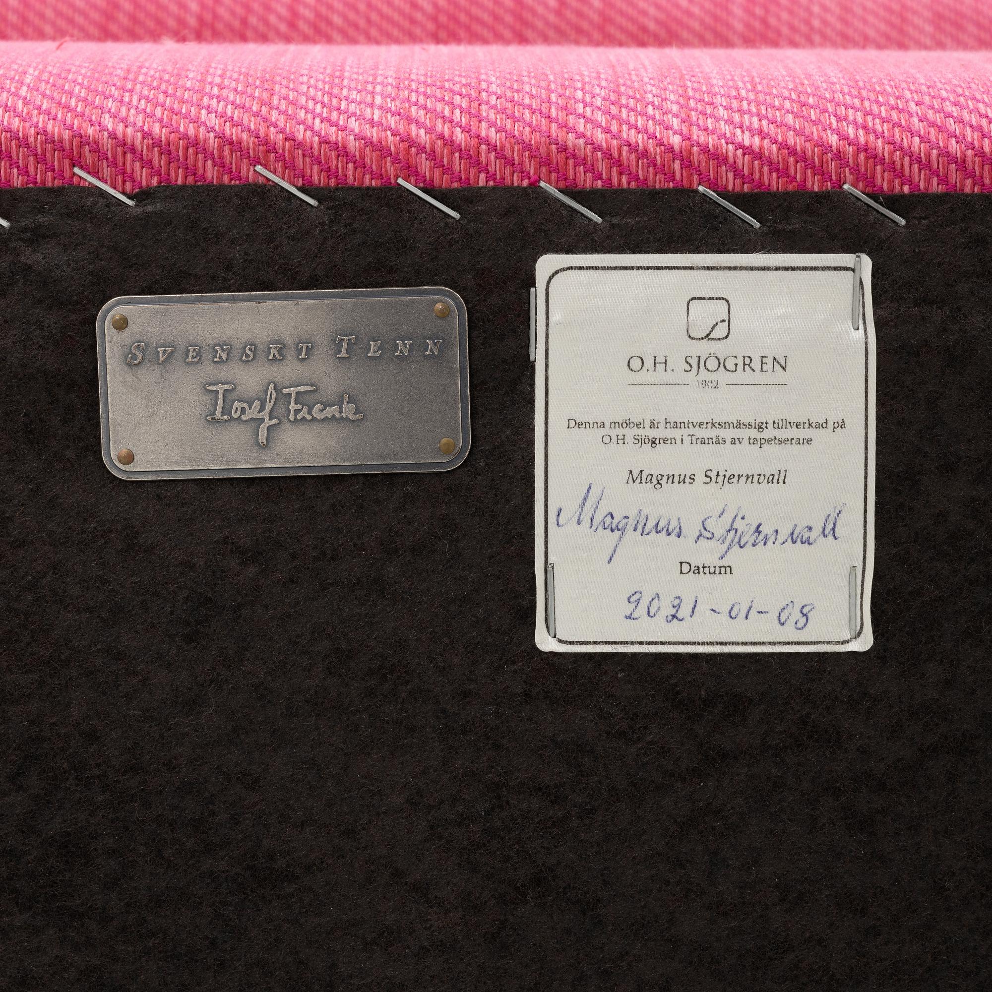 Josef Frank, fåtölj med fotpall, modell 336, Firma Svenskt Tenn.