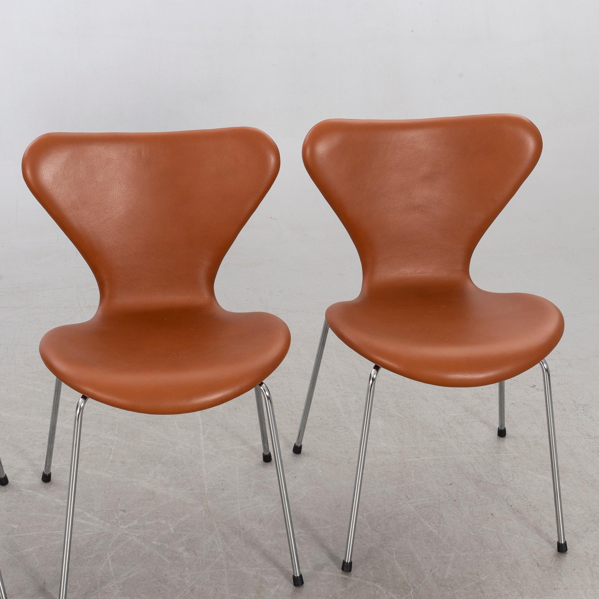 Arne Jacobsen, 4 st "Sjuan" för Fritz Hansen.