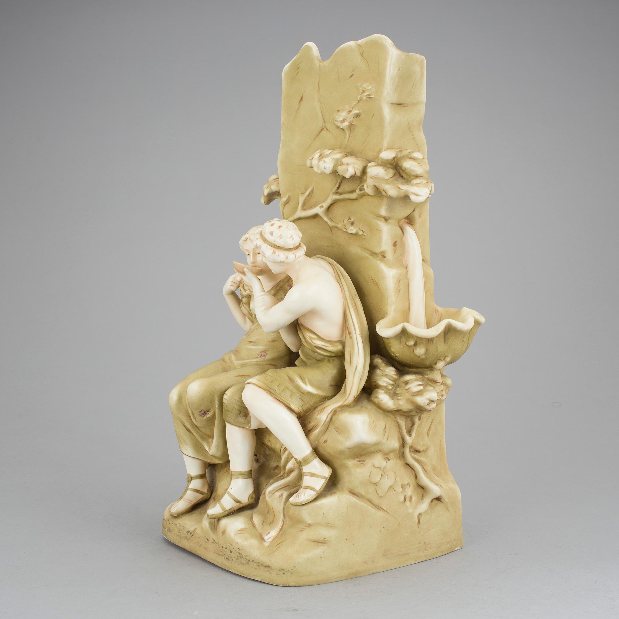 VAS, flintgods, möjligen Royal Dux, omkring 1900.