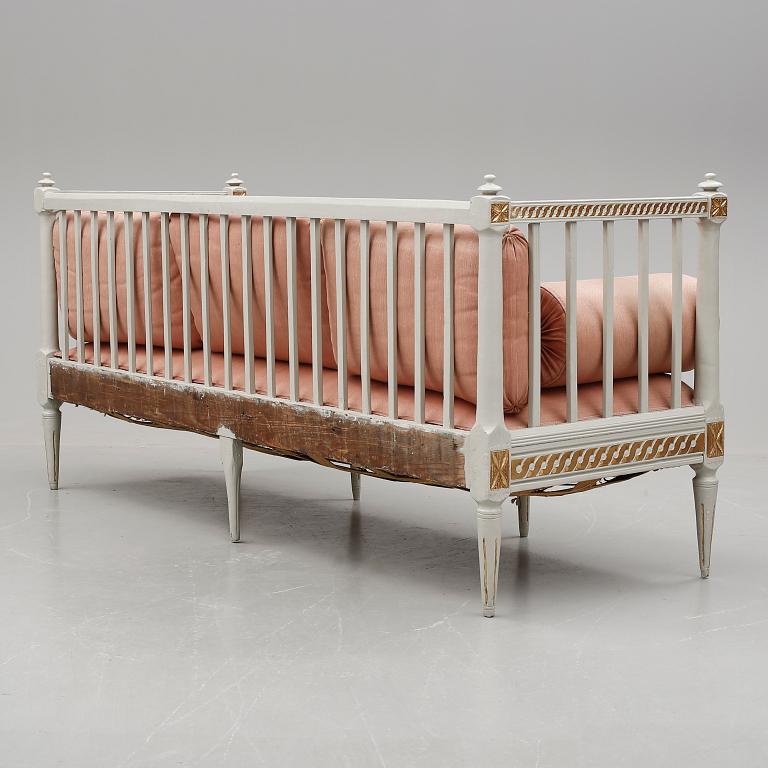 SOFFA, gustaviansk, omkring år 1800.