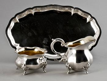 GRÄDDSNIPA, SOCKERSKÅL samt FAT, silver, M.H.Wilkens & Söhne, Bremen-Hemelingen, Tyskland, 1900-talets andra hälft. 239g.