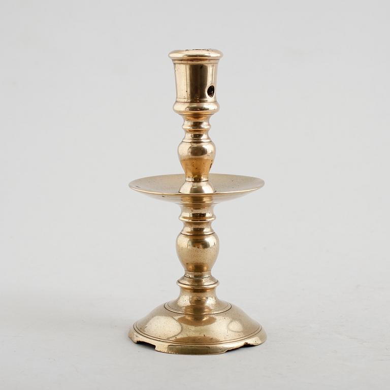 LJUSSTAKE, mässing, 1500-tal.