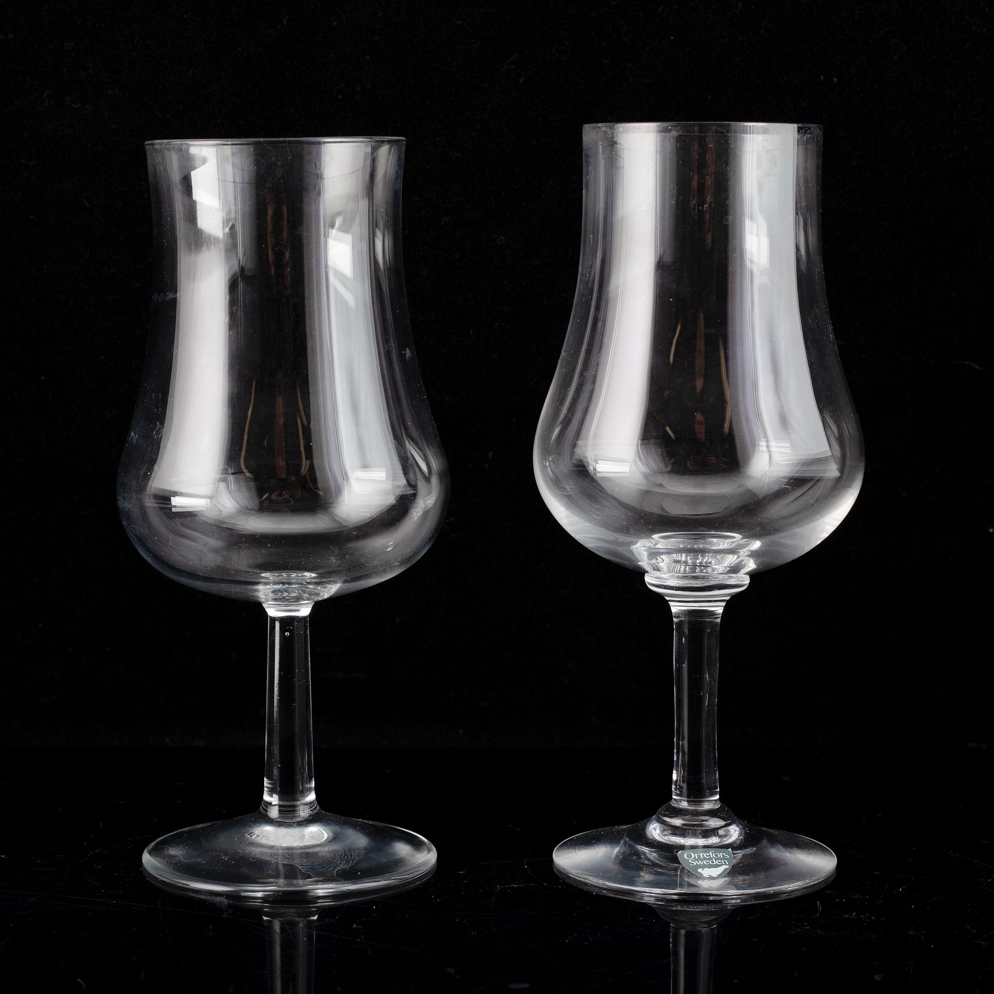 Gunnar Cyrén, 24 'Elixir" wine tasting glasses, Orrefors, Sweden.