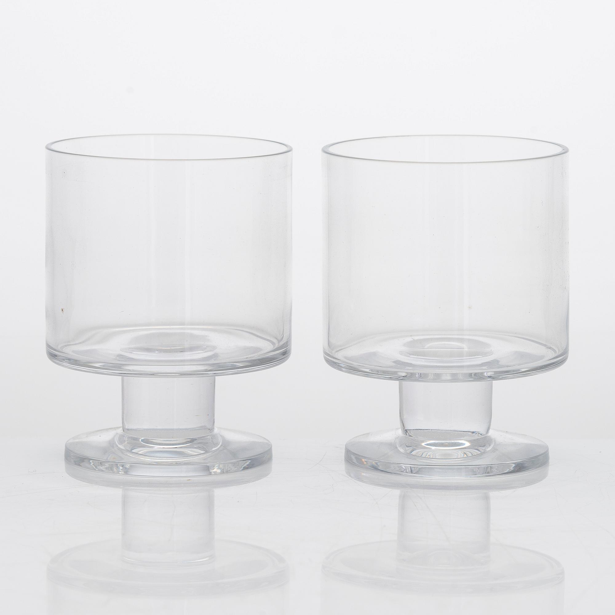 Timo Sarpaneva, juomalaseja, 12 kpl, "Triennale", Iittala. Valmistettu 1996 - 1997.