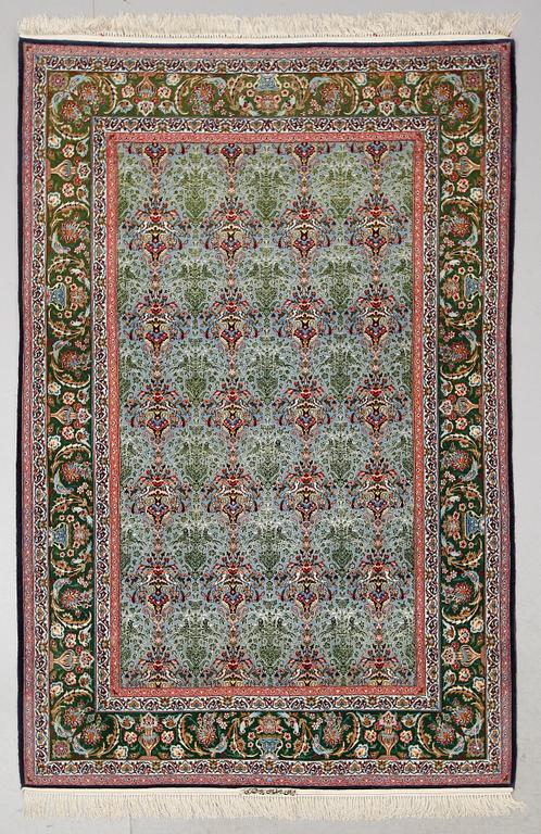 MATTA, Isfahan, old, signerad, ca 240 x 160 cm.
