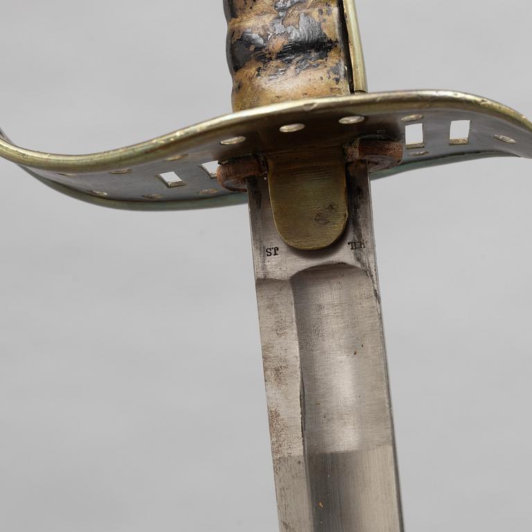 Sabre, Swedish, for the cavalry 1867-93 with scabbard.