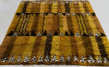 A CARPET, "Stegeborg", a machine made knotted pile (rya), Marianne Richter, ca 230 x 166 cm.