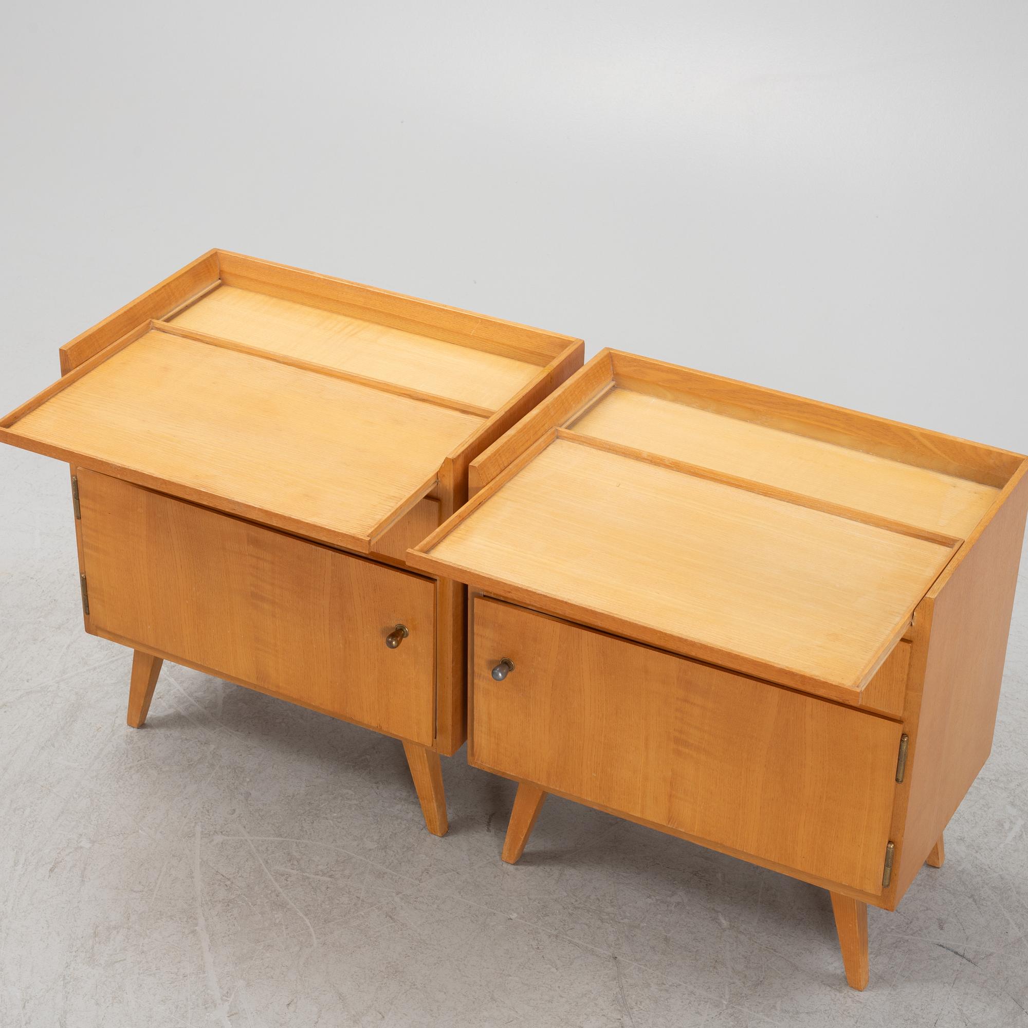 A pair of Swedish Modern bedside tables, 1940's.