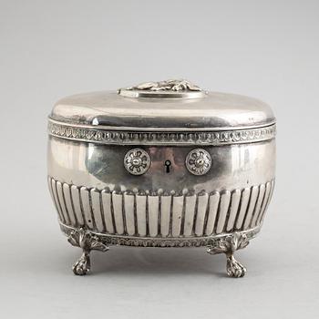 SOCKERSKRIN, silver, K Andersson, Stockholm 1918. Vikt ca 506 gram.