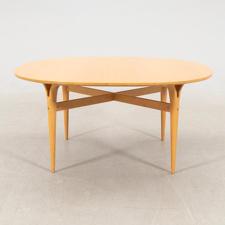 Bruno Mathsson, "Supercirkel" coffee table, Värnamo, second half of the 20th century.