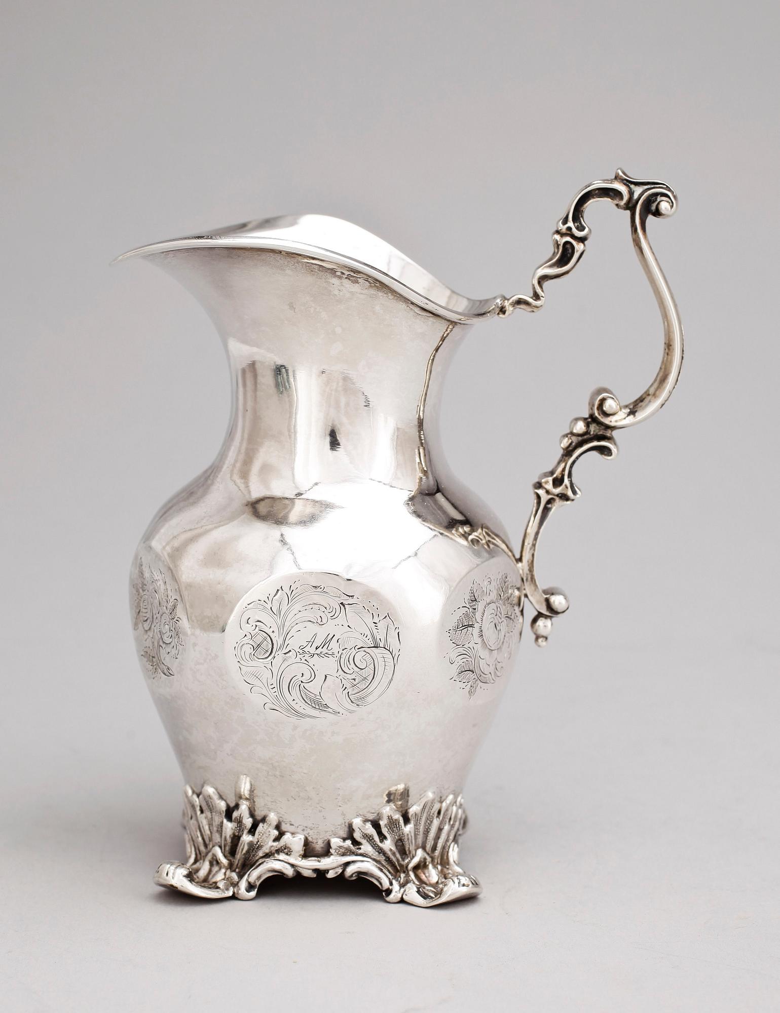 GRÄDDKANNA, silver, nyrokoko, Pehr Fredrik Palmgren, Stockholm 1856. Vikt ca 235 gram.