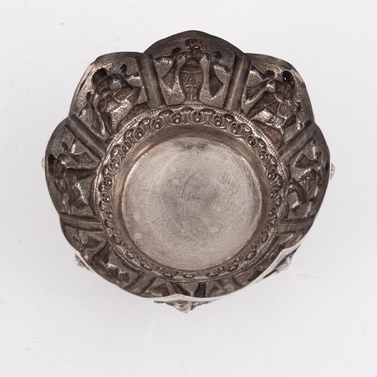 Skål, silver, sannolikt Sydamerika, 1900-talets första del.